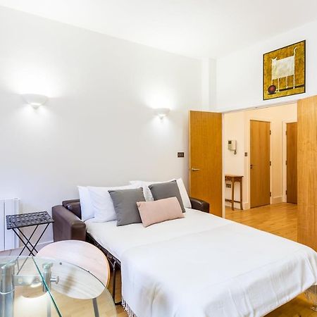 Bright & Comfortable Angel Apartment Лондон Екстер'єр фото