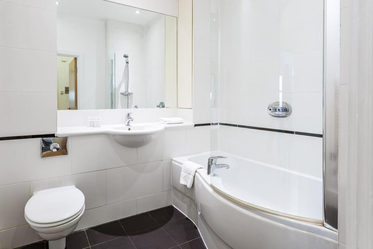 Bright & Comfortable Angel Apartment Лондон Екстер'єр фото